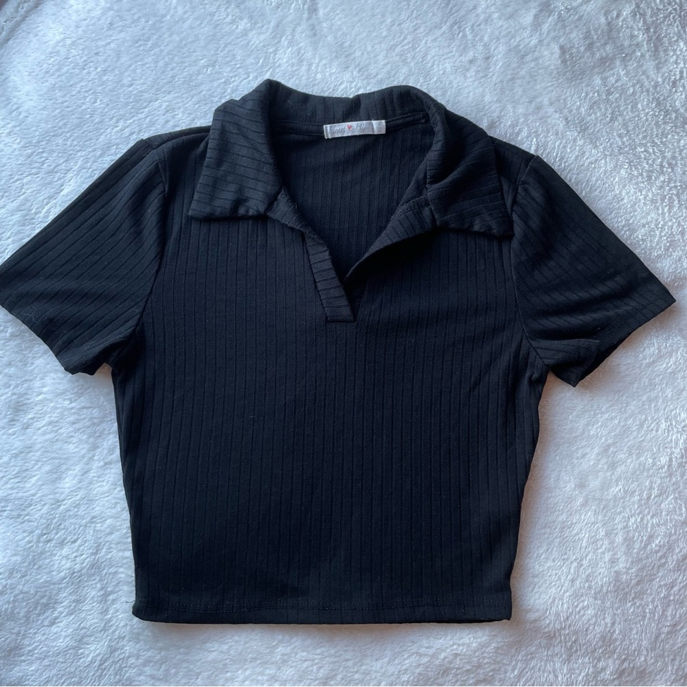Cropped black Collared shirt